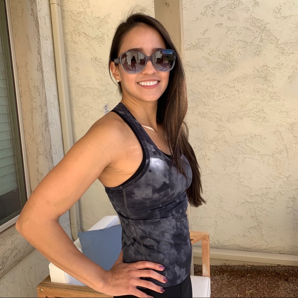 Lululemon Cool Racerback Shorter Nulu Tank - Picture 3 of 10